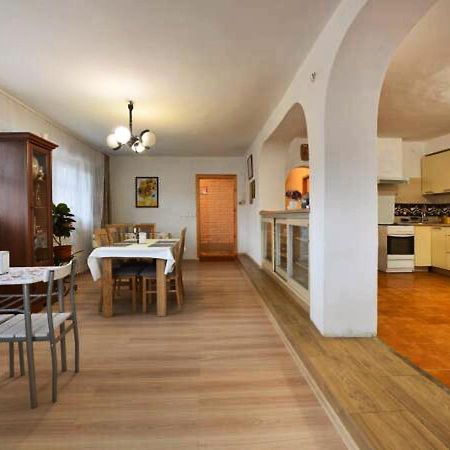 Hotel Dalia à Iwonicz-Zdrój Extérieur photo